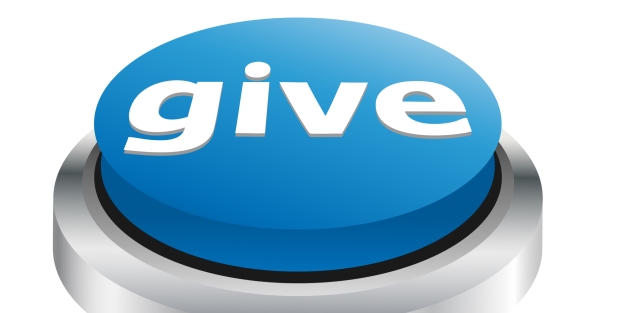 Big blue button saying give